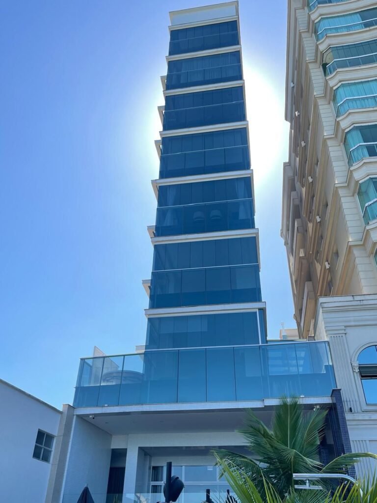 3bb405fe-a51f-4e56-9fcc-638fe42b314f